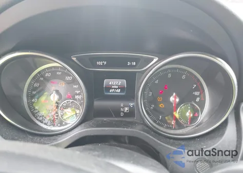 2019 Mercedes-Benz Gla 250 4Matic z USA, uszkodzony, nr VIN WDCTG4GB8KJ586073